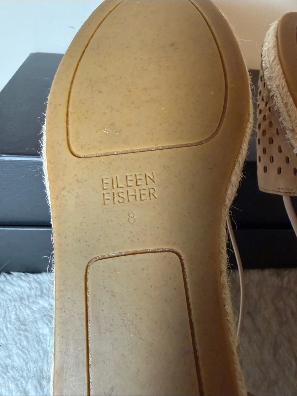 NWOB Eileen Fisher Lee 2 Espadrilles in Tan